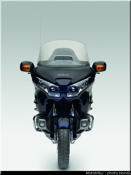 honda_goldwing_2009_020
