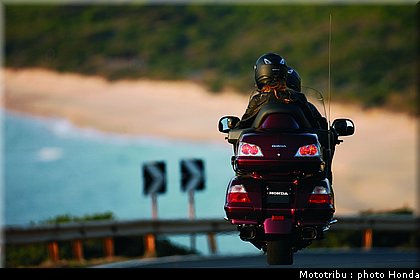 honda_goldwing_2009_001.jpg
