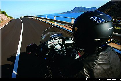 honda_goldwing_2009_004.jpg