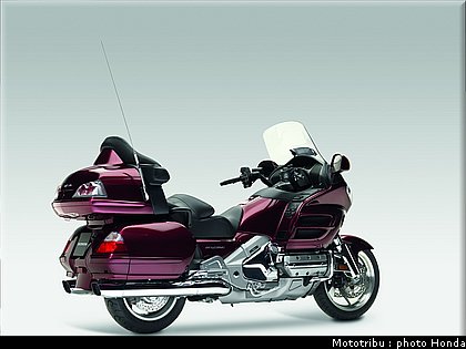 honda_goldwing_2009_010.jpg