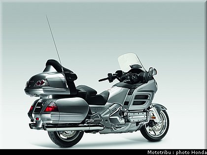 honda_goldwing_2009_012.jpg