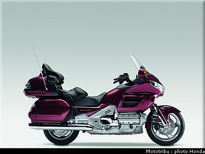 honda_goldwing_2009_013.jpg