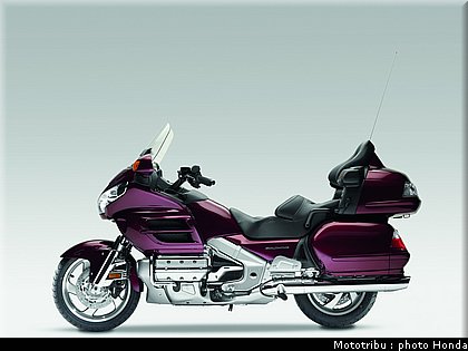 honda_goldwing_2009_014.jpg