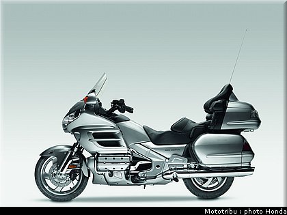 honda_goldwing_2009_016.jpg