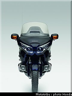 honda_goldwing_2009_020.jpg
