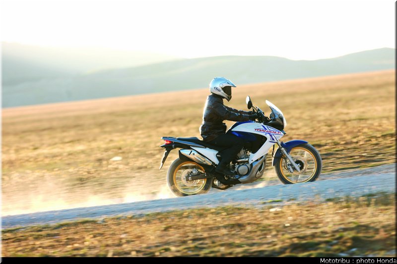 honda_transalp2009_0003