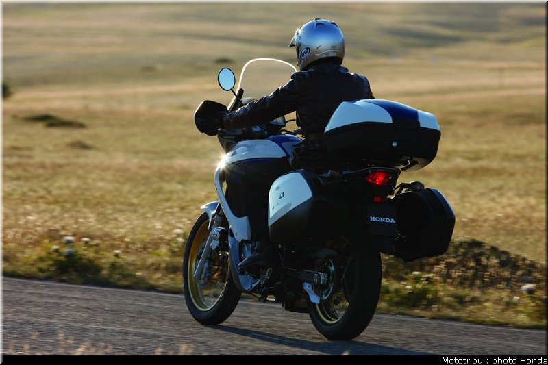 honda_transalp2009_0008