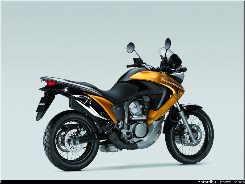 honda_transalp2009_0037