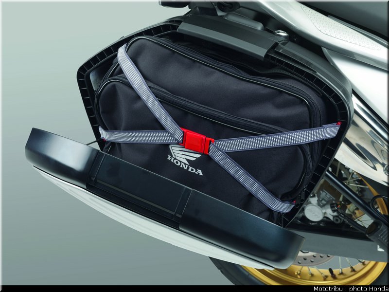 honda_transalp2009_0091