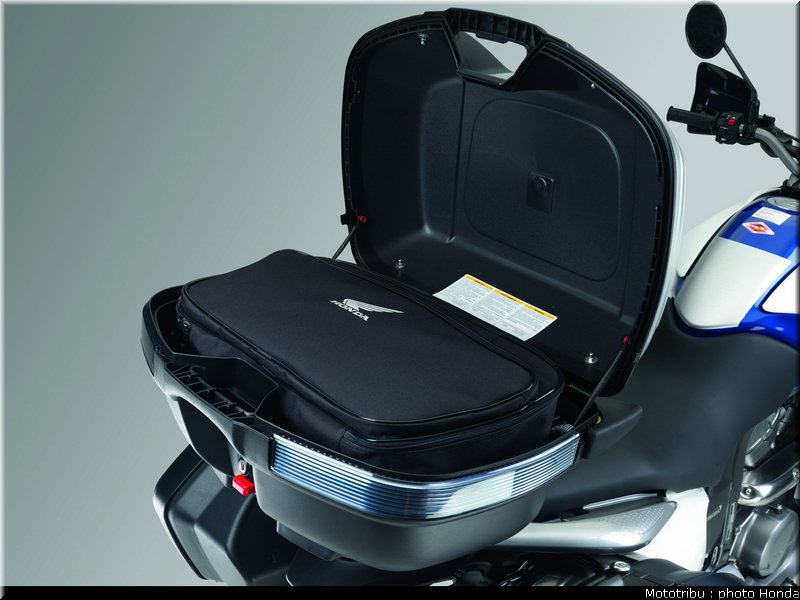 honda_transalp2009_0098