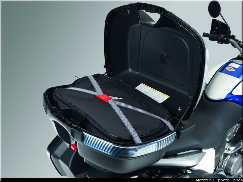 honda_transalp2009_0099