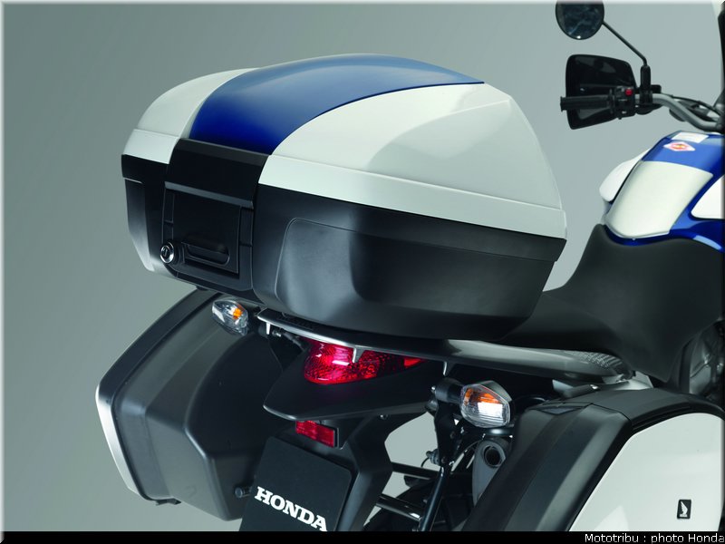 honda_transalp2009_0102