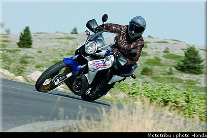 honda_transalp2009_0002.jpg