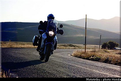 honda_transalp2009_0011.jpg