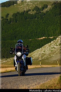 honda_transalp2009_0028.jpg