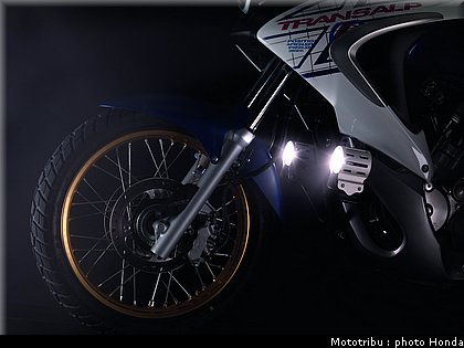 honda_transalp2009_0068.jpg