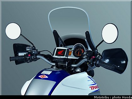 honda_transalp2009_0074.jpg