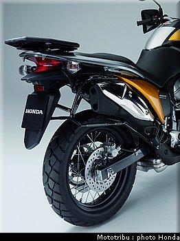 honda_transalp2009_0079.jpg