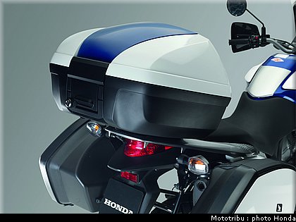honda_transalp2009_0102.jpg