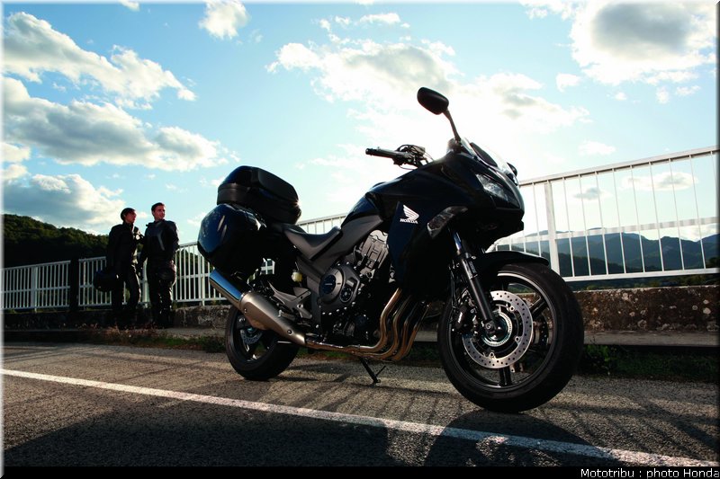 honda_1000_cbf_2010_0014