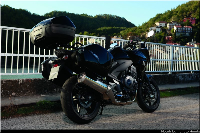 honda_1000_cbf_2010_0019