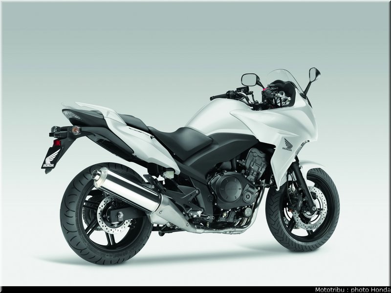 honda_1000_cbf_2010_0025