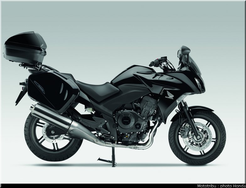 honda_1000_cbf_2010_0037