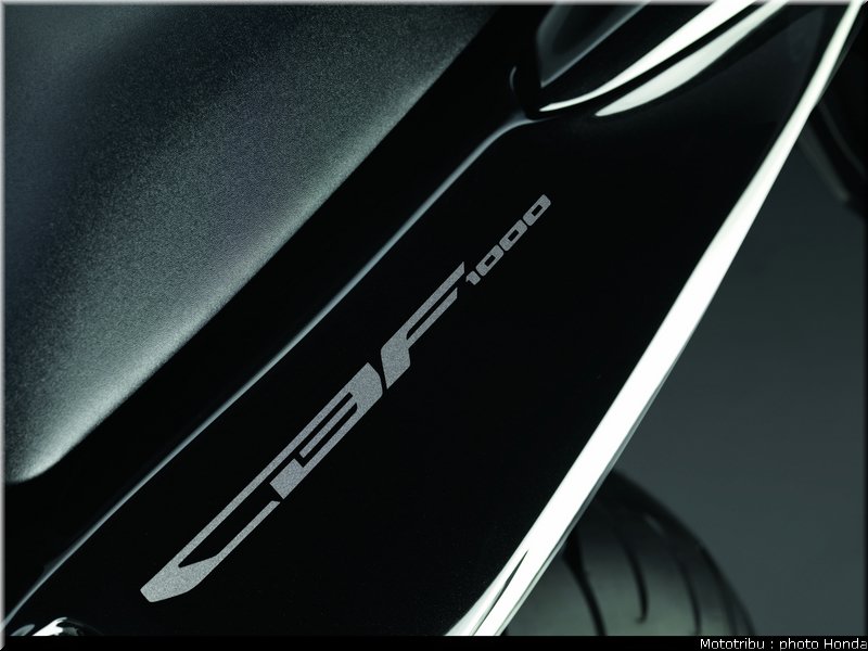honda_1000_cbf_2010_0047