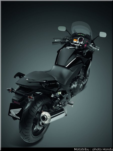 honda_1000_cbf_2010_0064