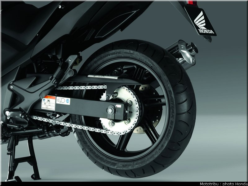 honda_1000_cbf_2010_0068