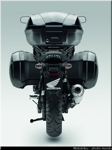 honda_1000_cbf_2010_0084