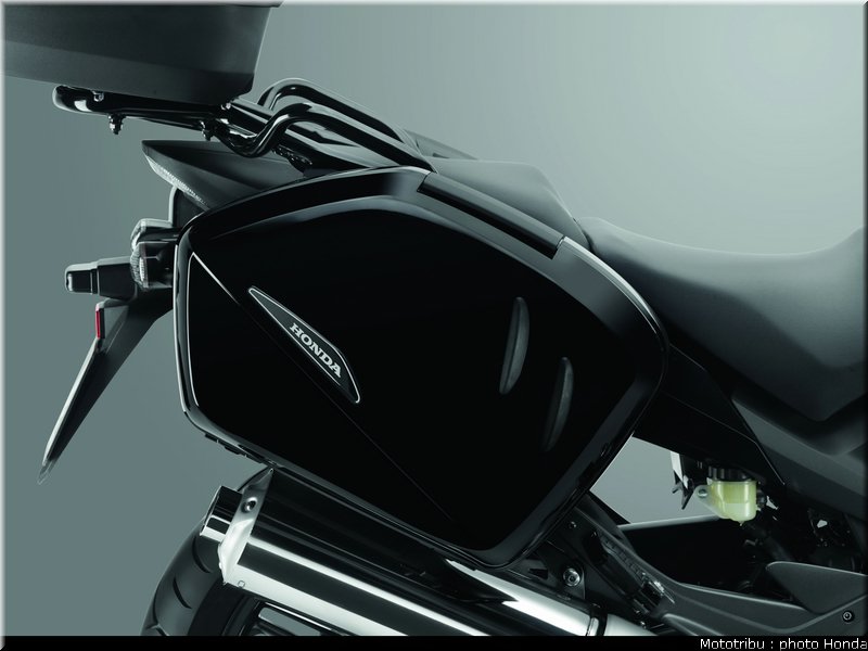 honda_1000_cbf_2010_0085