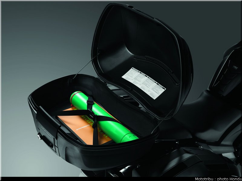 honda_1000_cbf_2010_0098