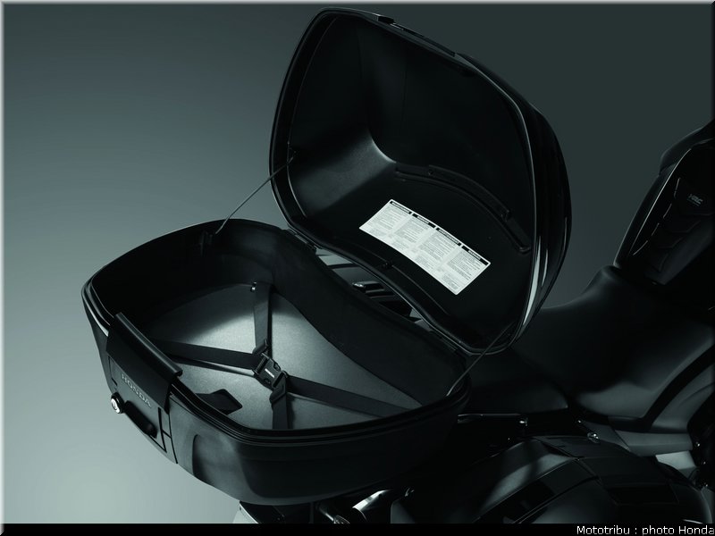 honda_1000_cbf_2010_0099