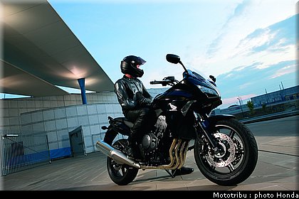 honda_1000_cbf_2010_0003.jpg