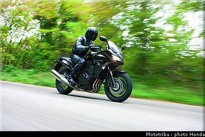 honda_1000_cbf_2010_0010.jpg