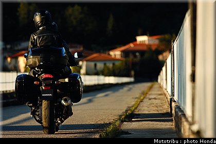 honda_1000_cbf_2010_0012.jpg