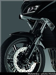 honda_1000_cbf_2010_0053.jpg