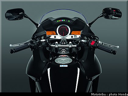 honda_1000_cbf_2010_0057.jpg