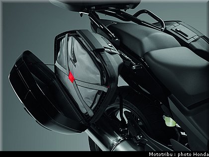 honda_1000_cbf_2010_0097.jpg