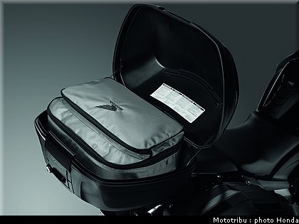 honda_1000_cbf_2010_0100.jpg