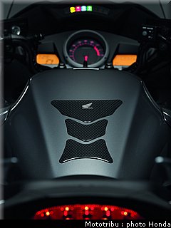 honda_1000_cbf_2010_0113.jpg