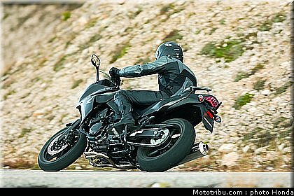 tnhonda_1000_cbf_2010_0004.jpg
