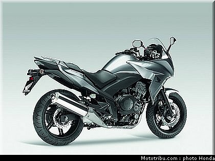 tnhonda_1000_cbf_2010_0023.jpg