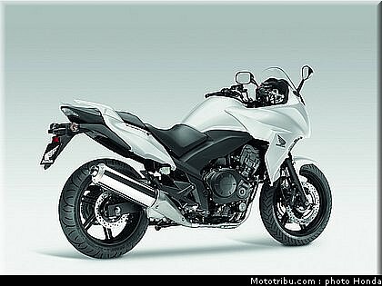 tnhonda_1000_cbf_2010_0025.jpg
