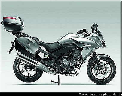 tnhonda_1000_cbf_2010_0041.jpg