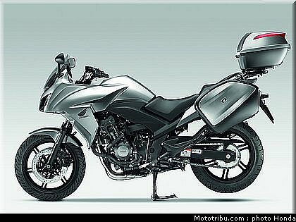 tnhonda_1000_cbf_2010_0042.jpg