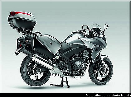 tnhonda_1000_cbf_2010_0044.jpg