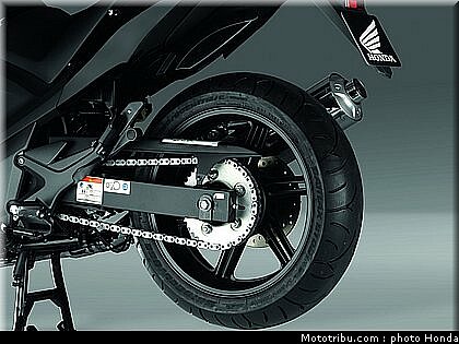tnhonda_1000_cbf_2010_0063.jpg