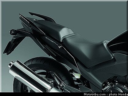 tnhonda_1000_cbf_2010_0064.jpg